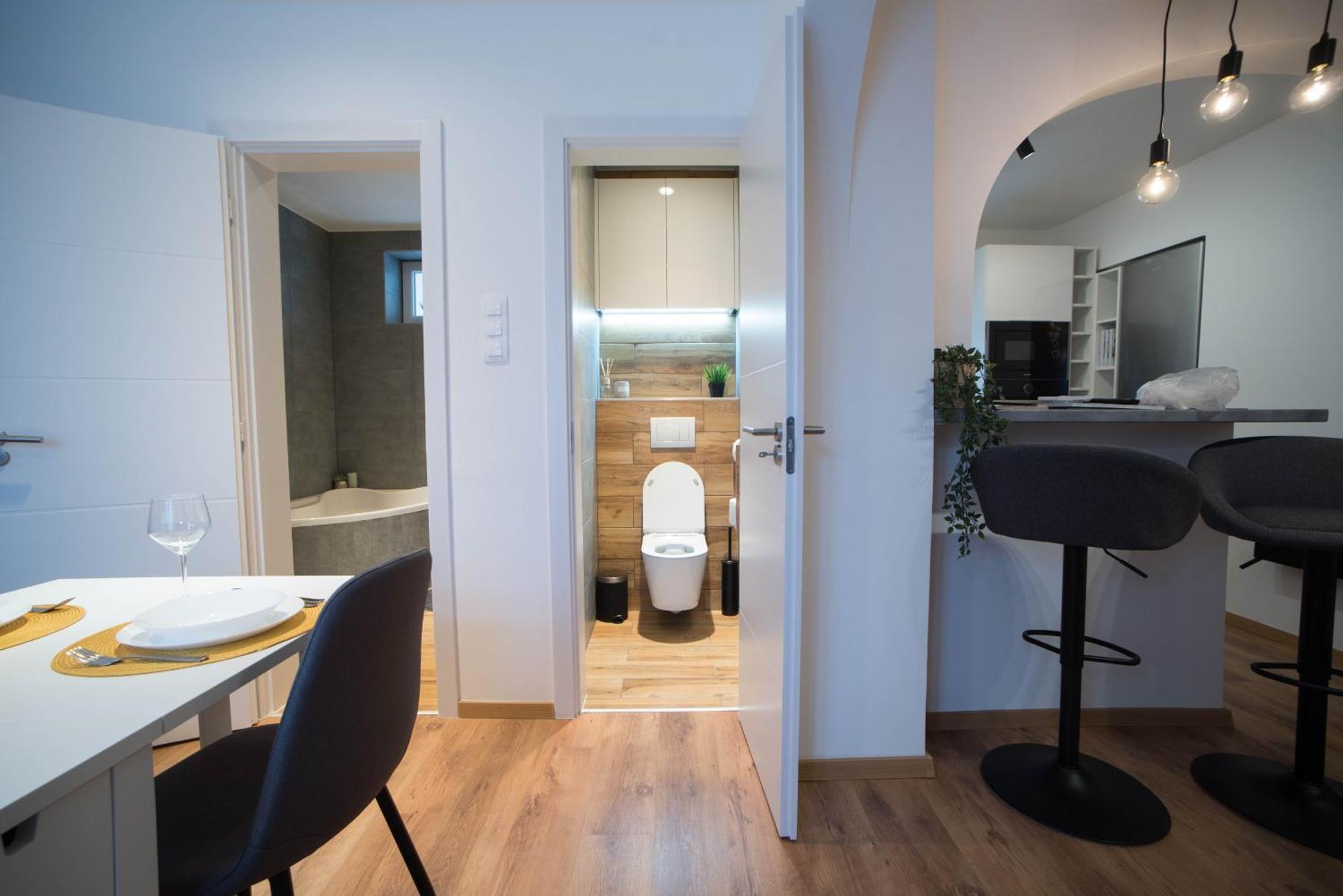 Pintes 38 Apartment Dunaújváros Екстериор снимка