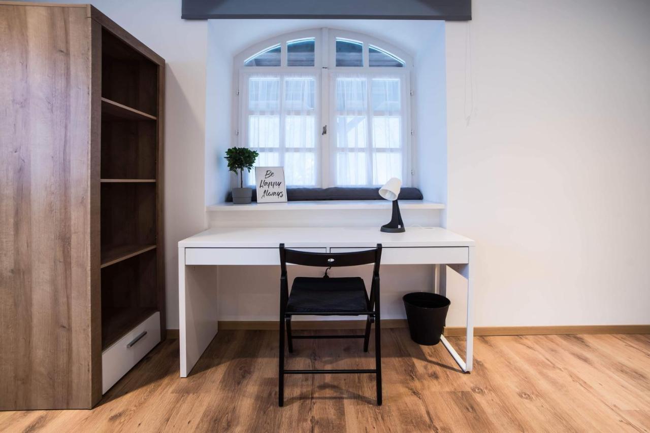 Pintes 38 Apartment Dunaújváros Екстериор снимка